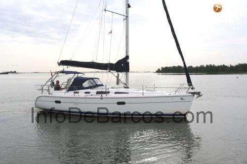 Hunter 36 Legend ficha técnica y opiniones